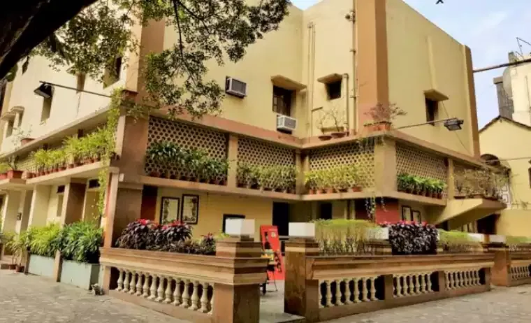 Lytton Hotel Escorts Kolkata