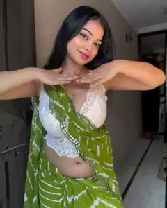 Gahana Indian Escorts in Saree