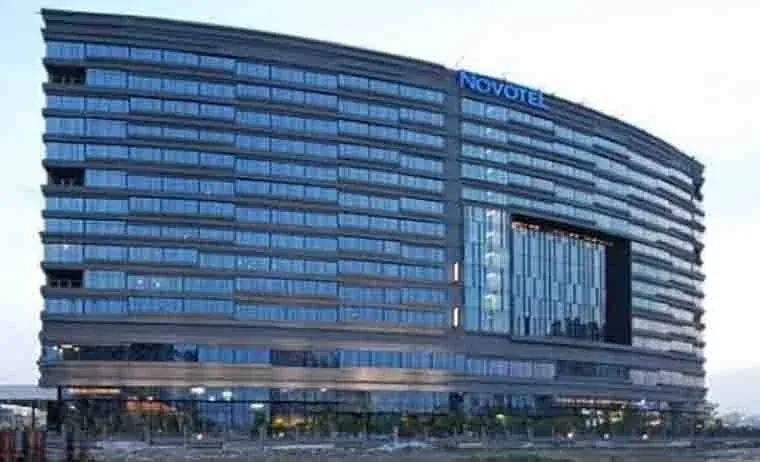 Novotel Hotel Escorts Kolkata